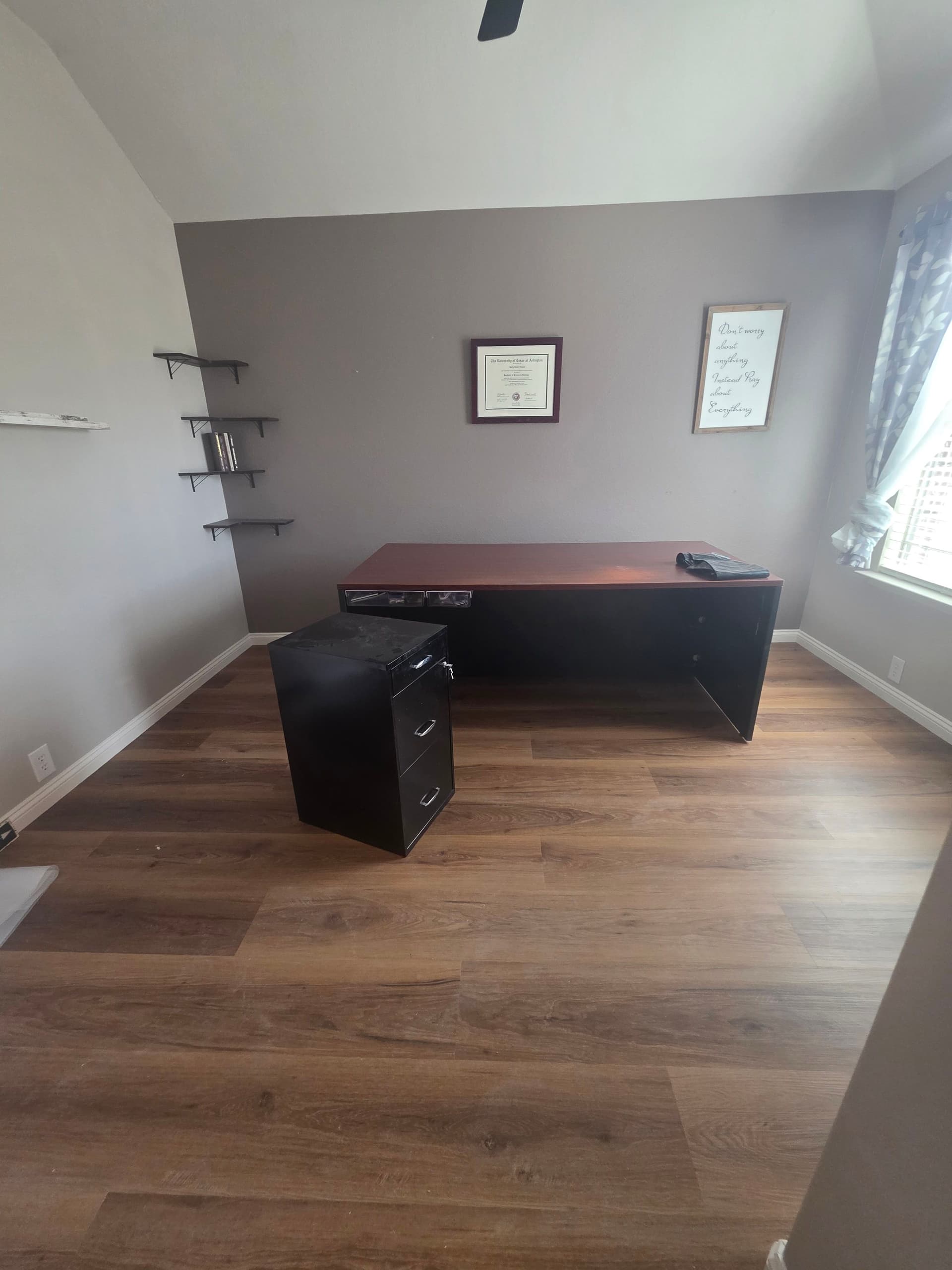 Gallery photos for Vinyl Flooring Transformation at S & M Flooring LLC: Image #7